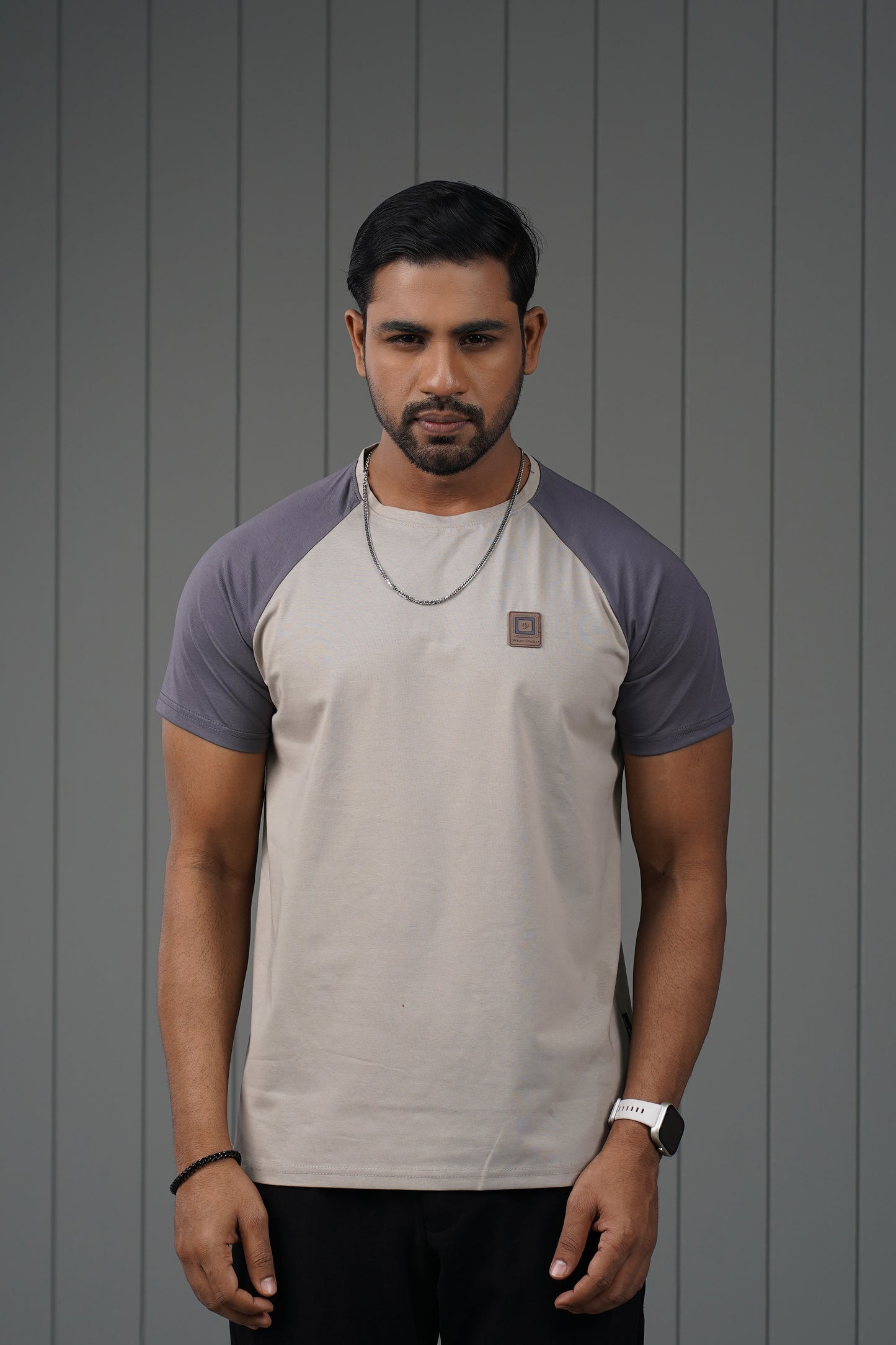 MENS T-SHIRT