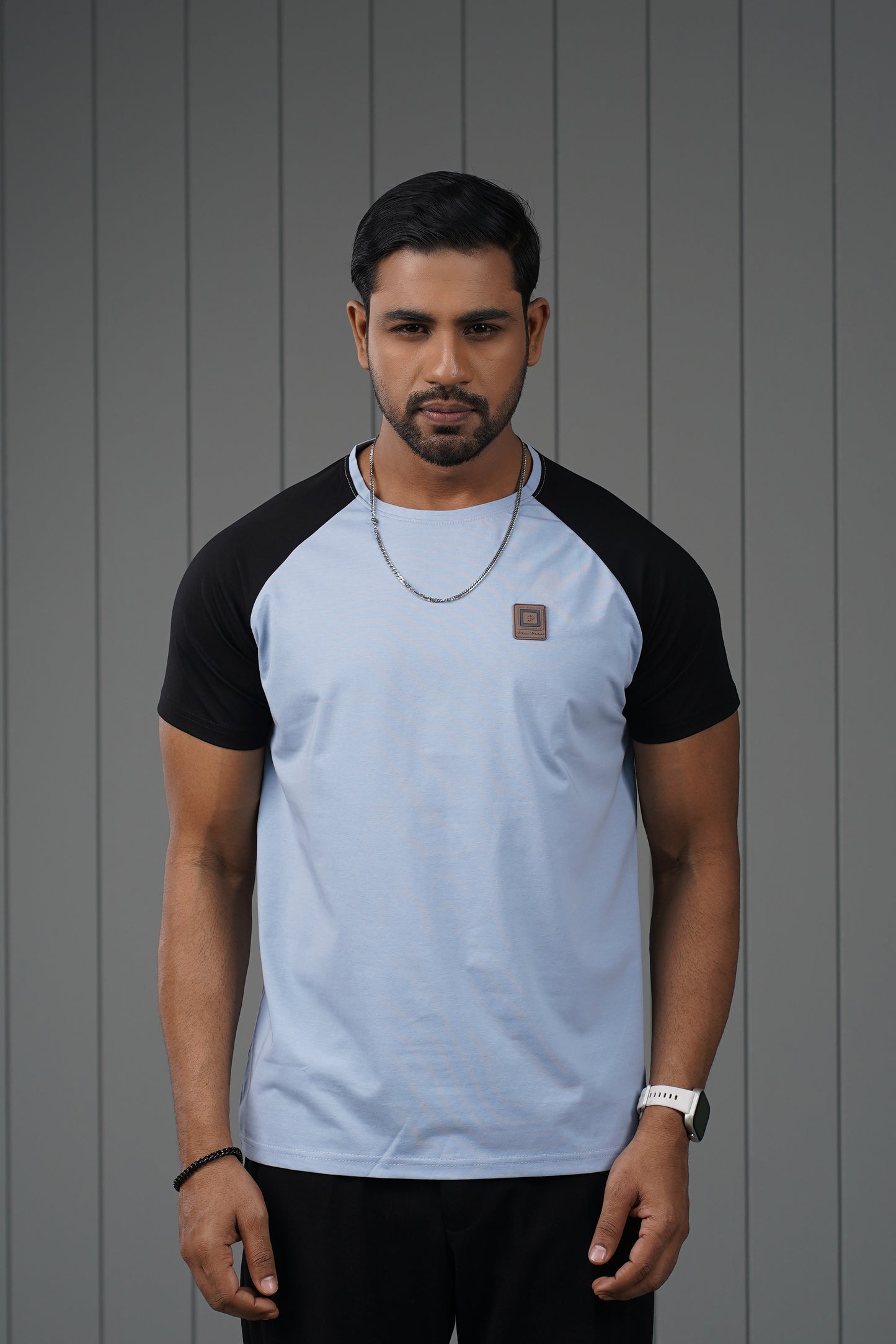 MENS T-SHIRT