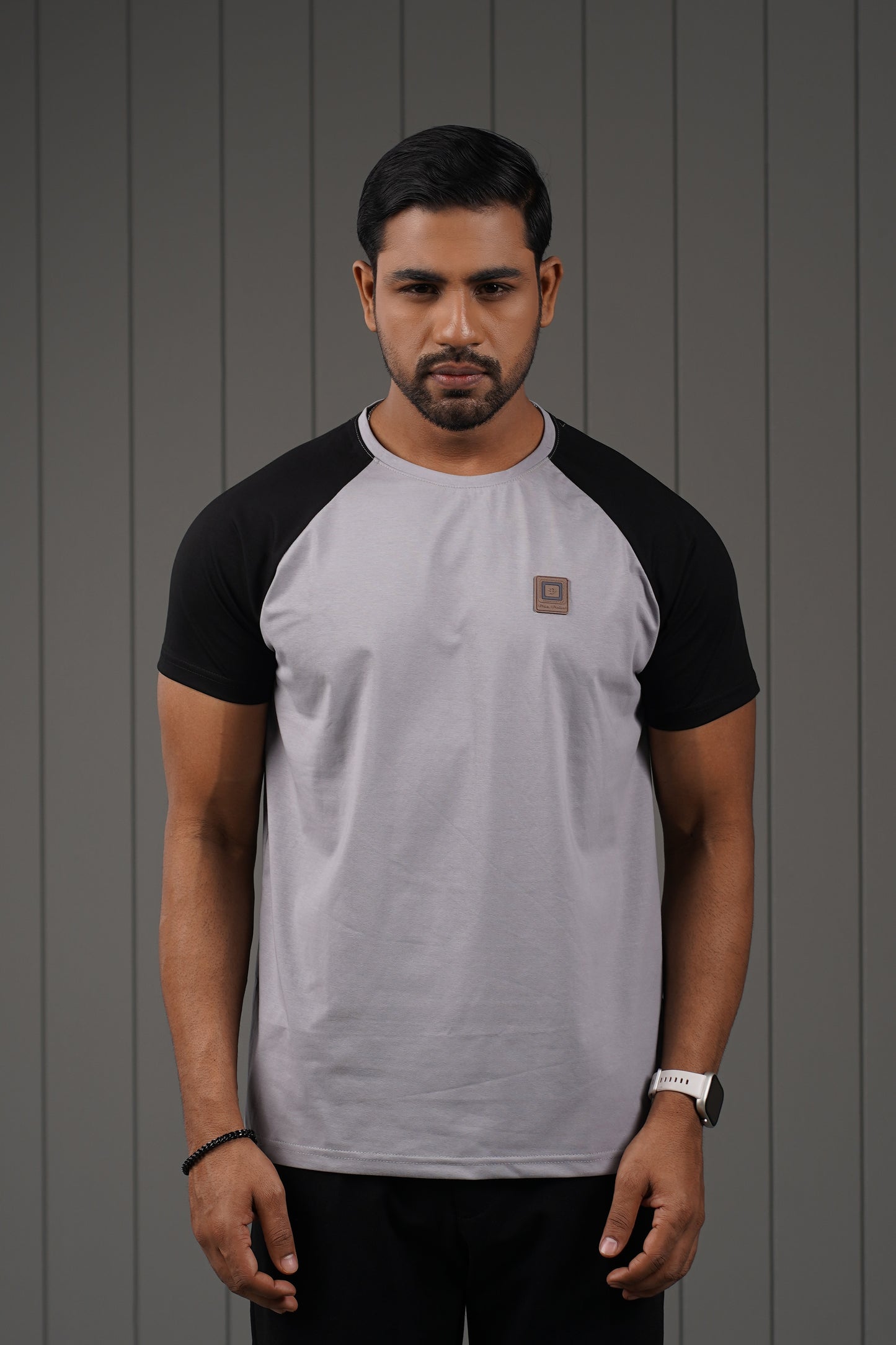 MENS T-SHIRT
