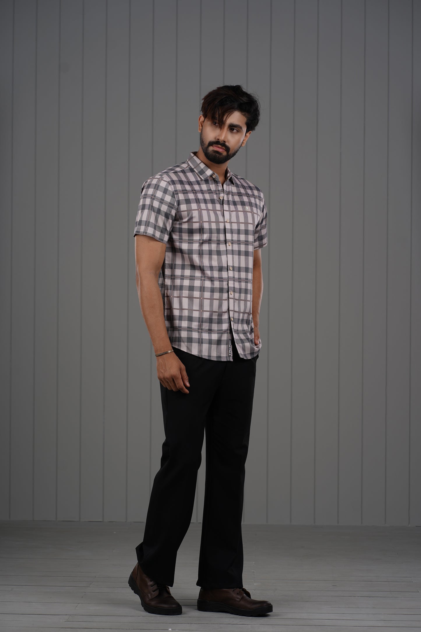 MEN'S HALF SLEEVE CASUAL SHIRT