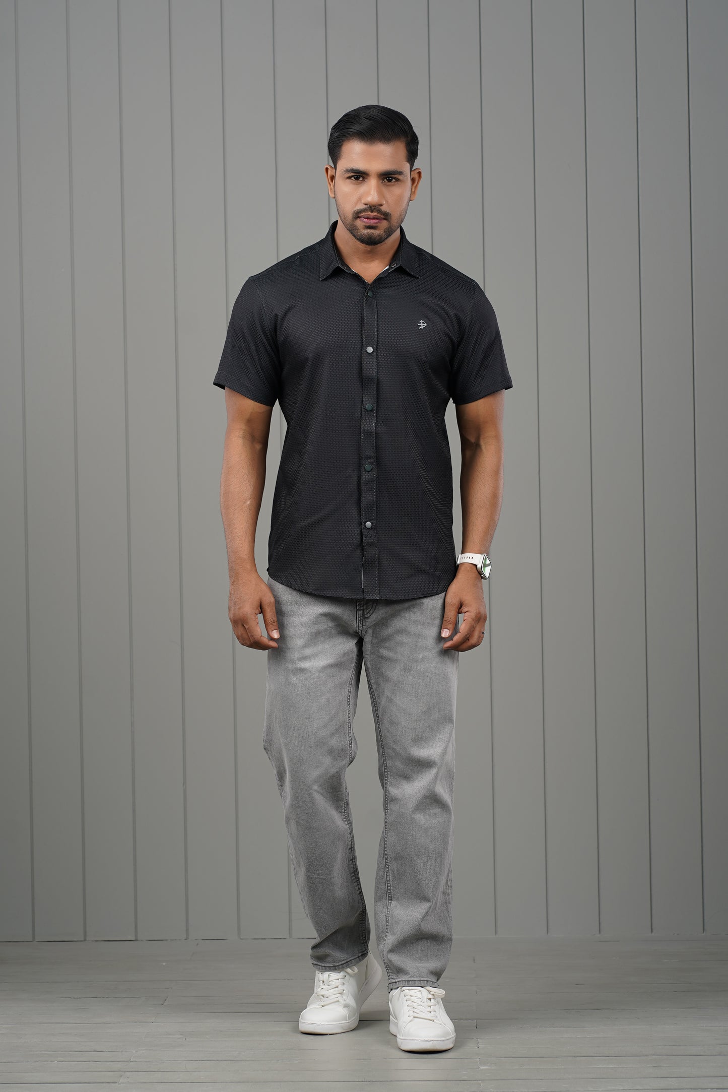 MEN'S HALF SLEEVE CASUAL SHIRT