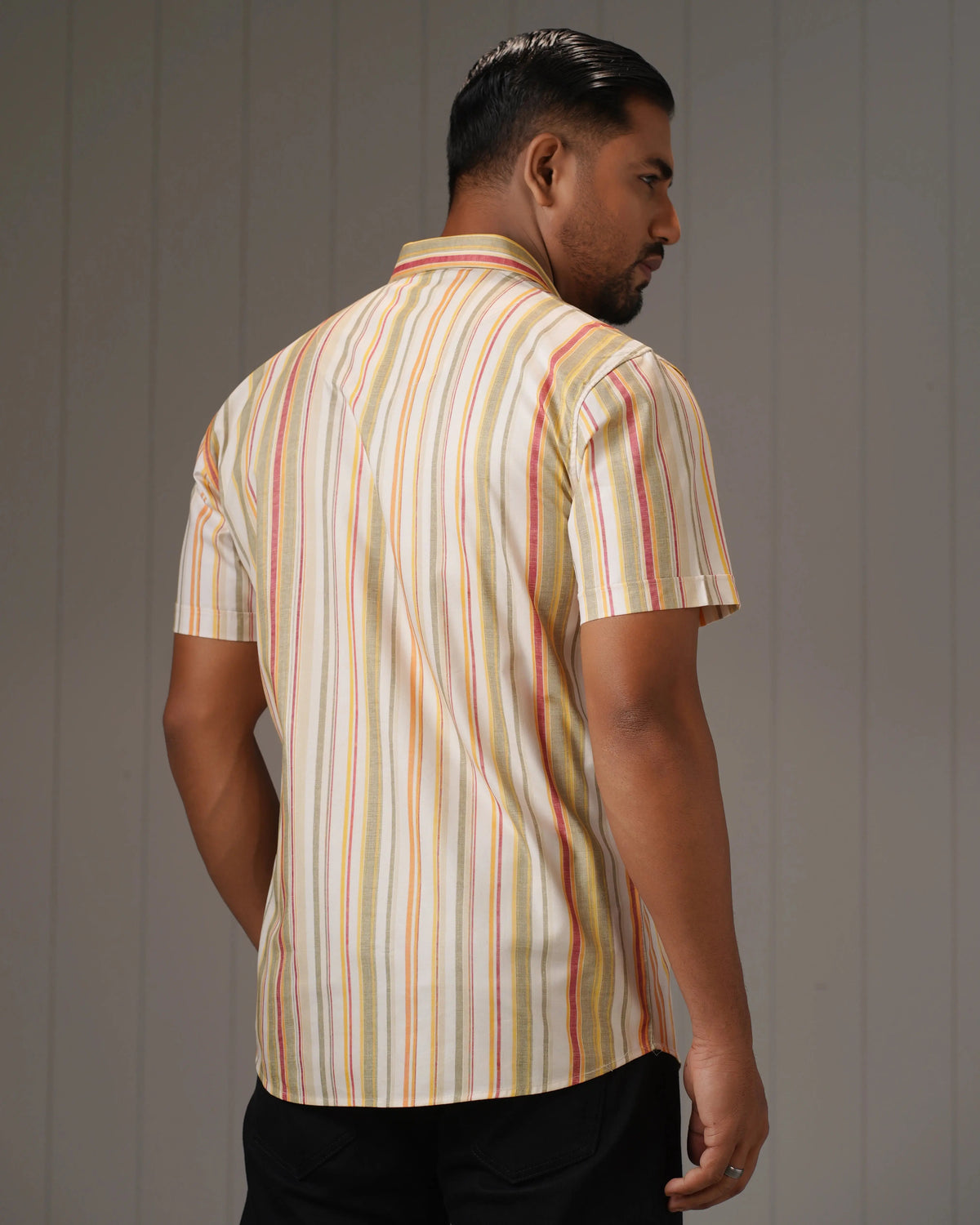 MEN'S HALF SLEEVE CASUAL SHIRT