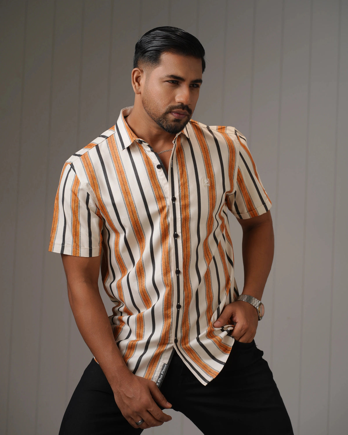 MEN'S HALF SLEEVE CASUAL SHIRT