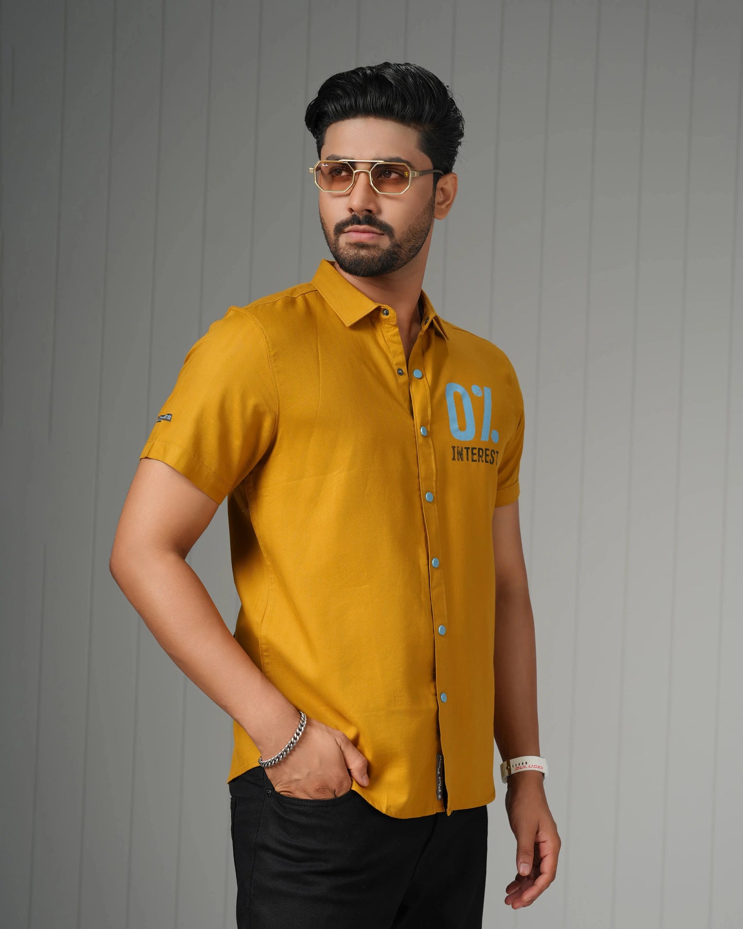 MEN'S HALF SLEEVE CASUAL SHIRT