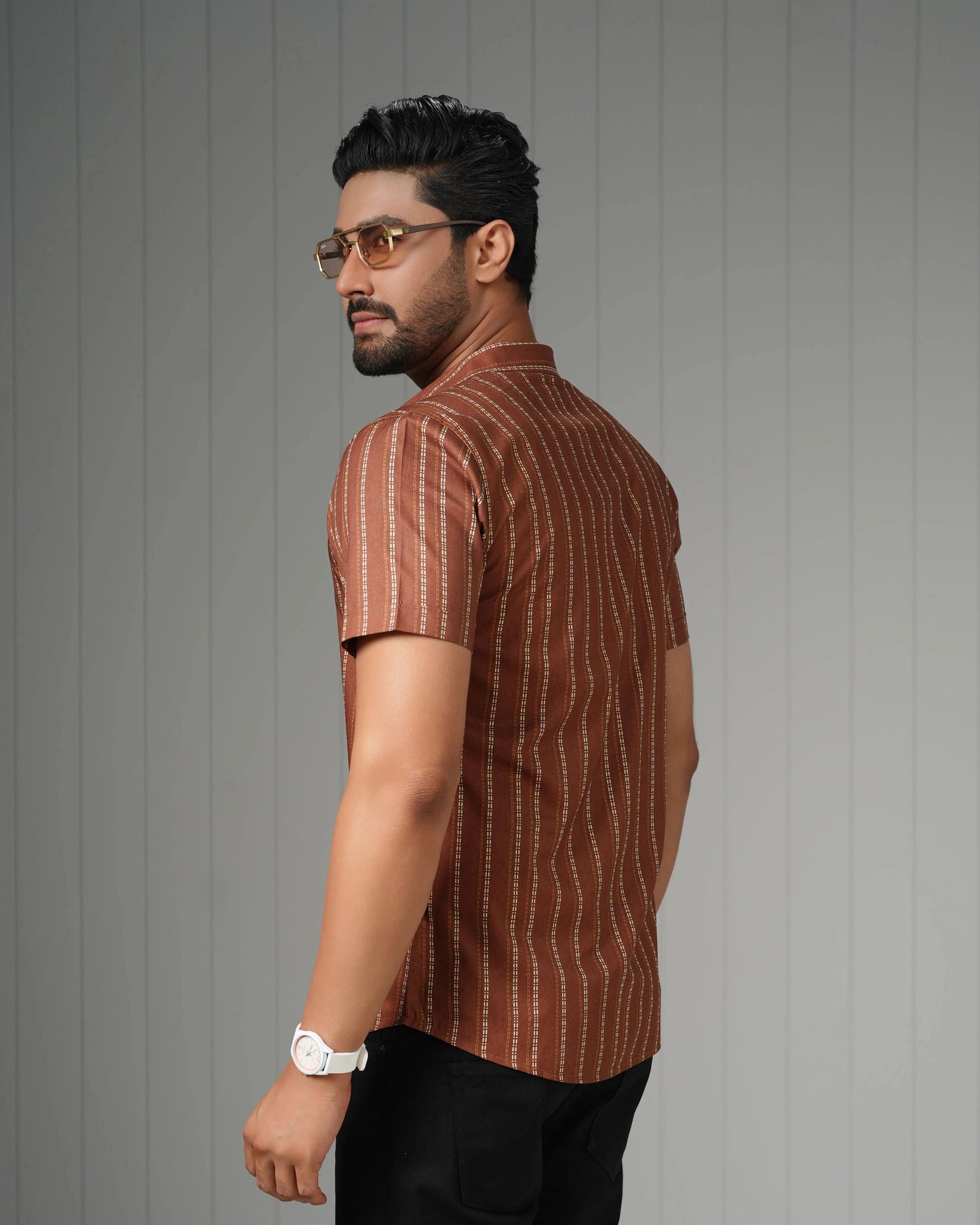 MEN'S HALF SLEEVE CASUAL SHIRT