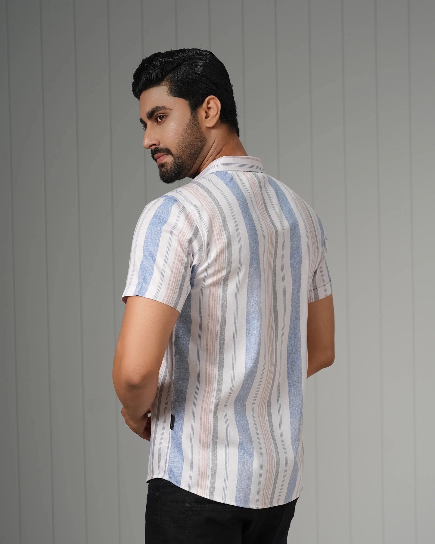 MEN'S HALF SLEEVE CASUAL SHIRT