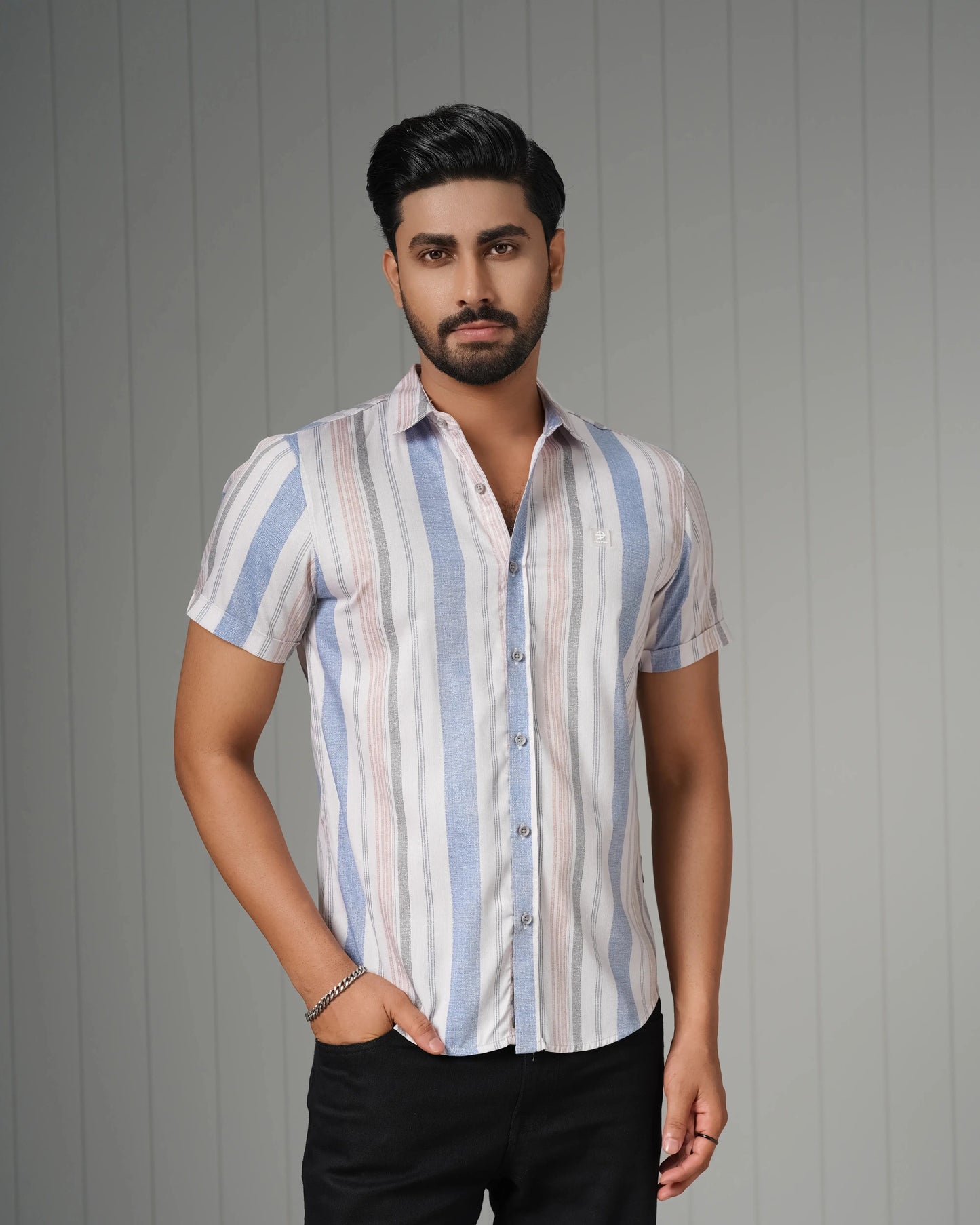 MEN'S HALF SLEEVE CASUAL SHIRT