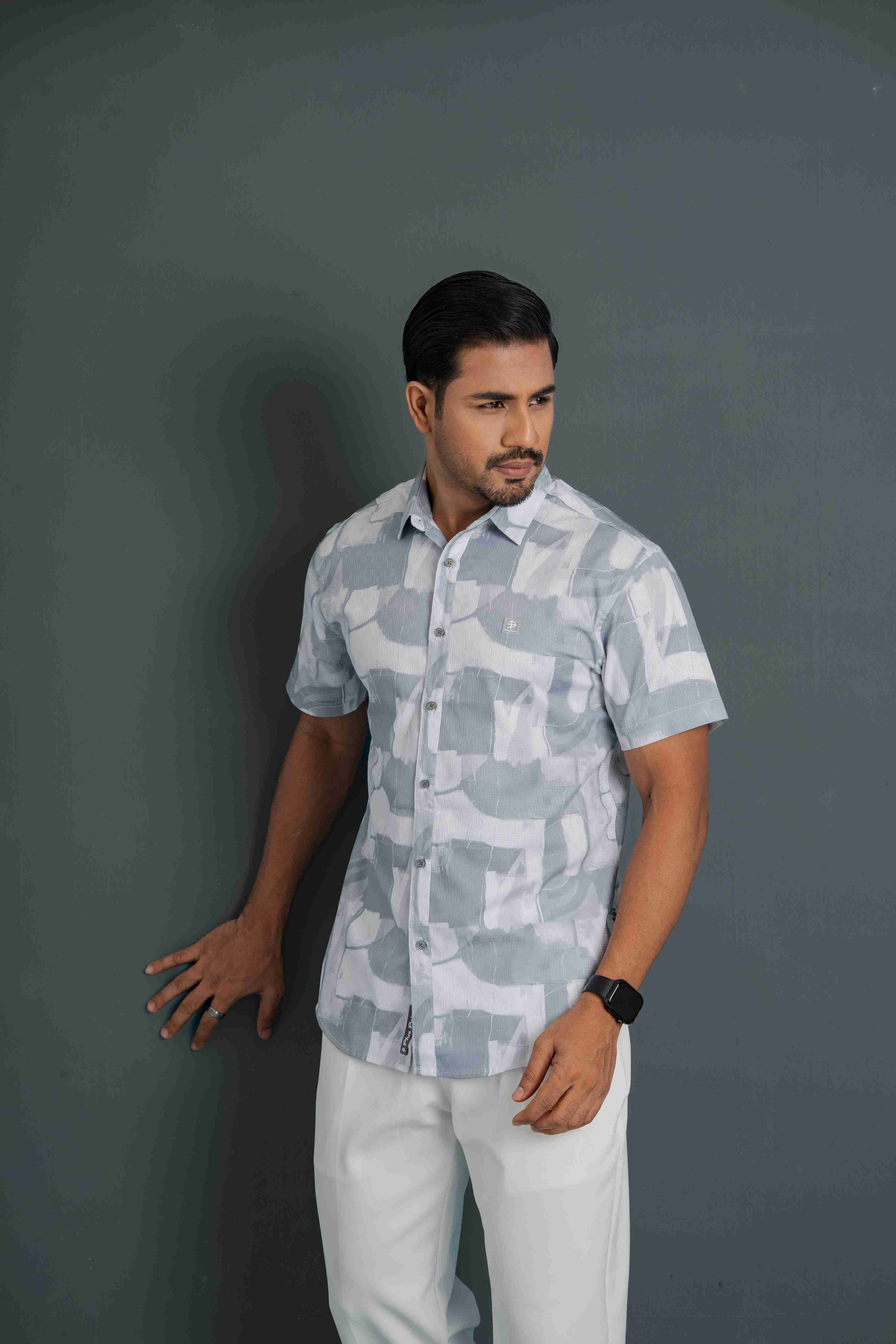 MENS HALF SLEEVE CASUAL SHIRT