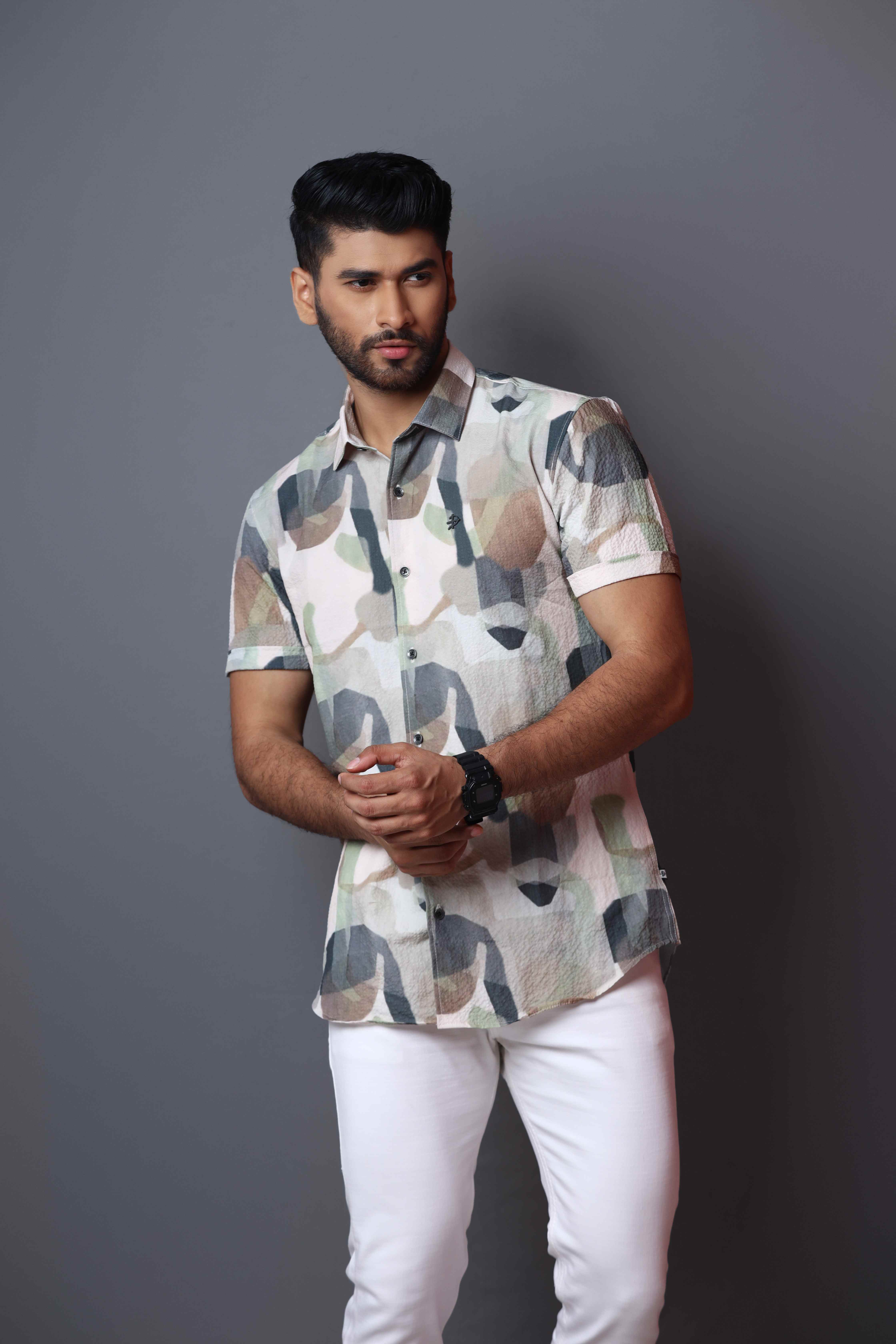 MENS HALF SLEEVE CASUAL SHIRT