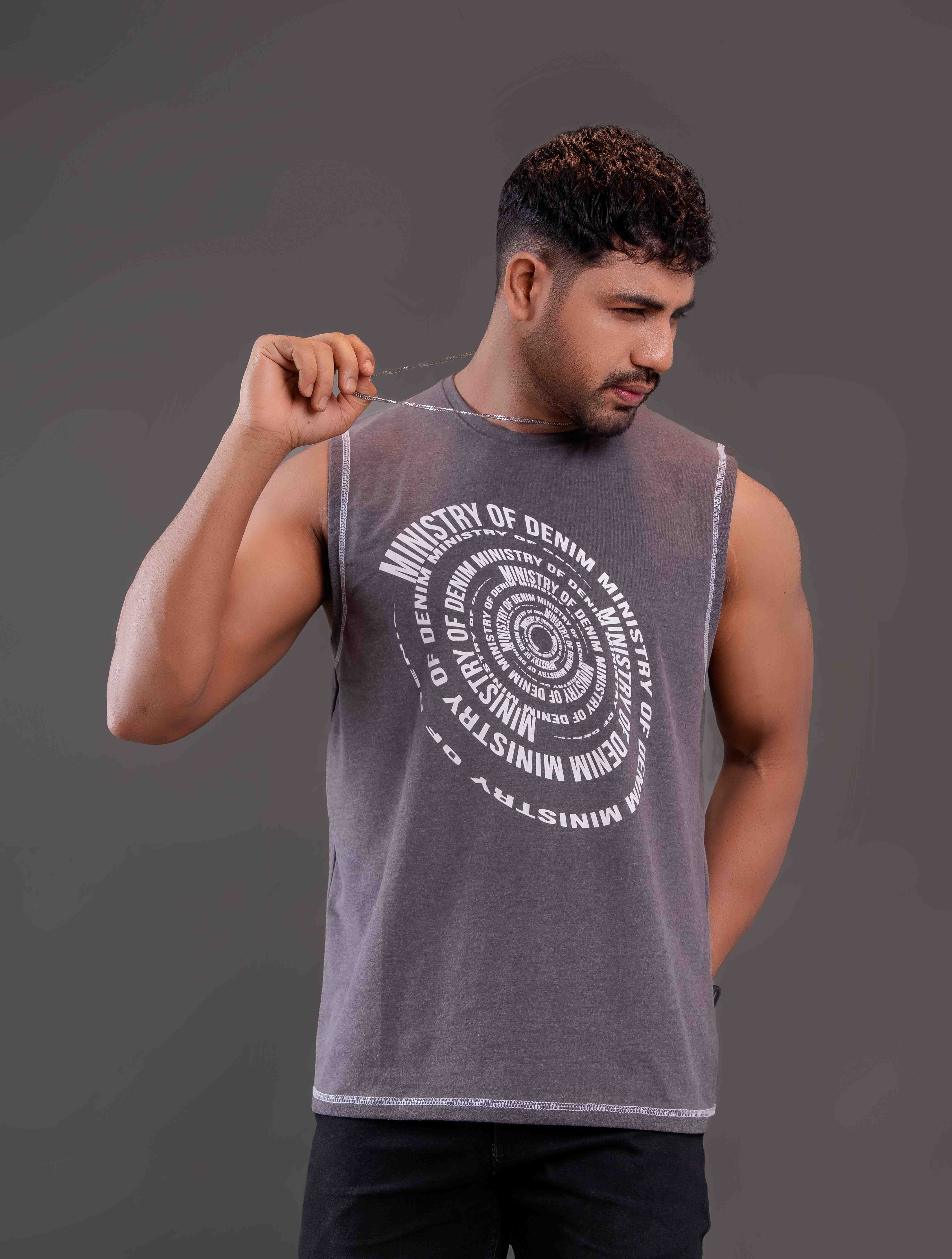 MENS-MAGGIE T-SHIRT