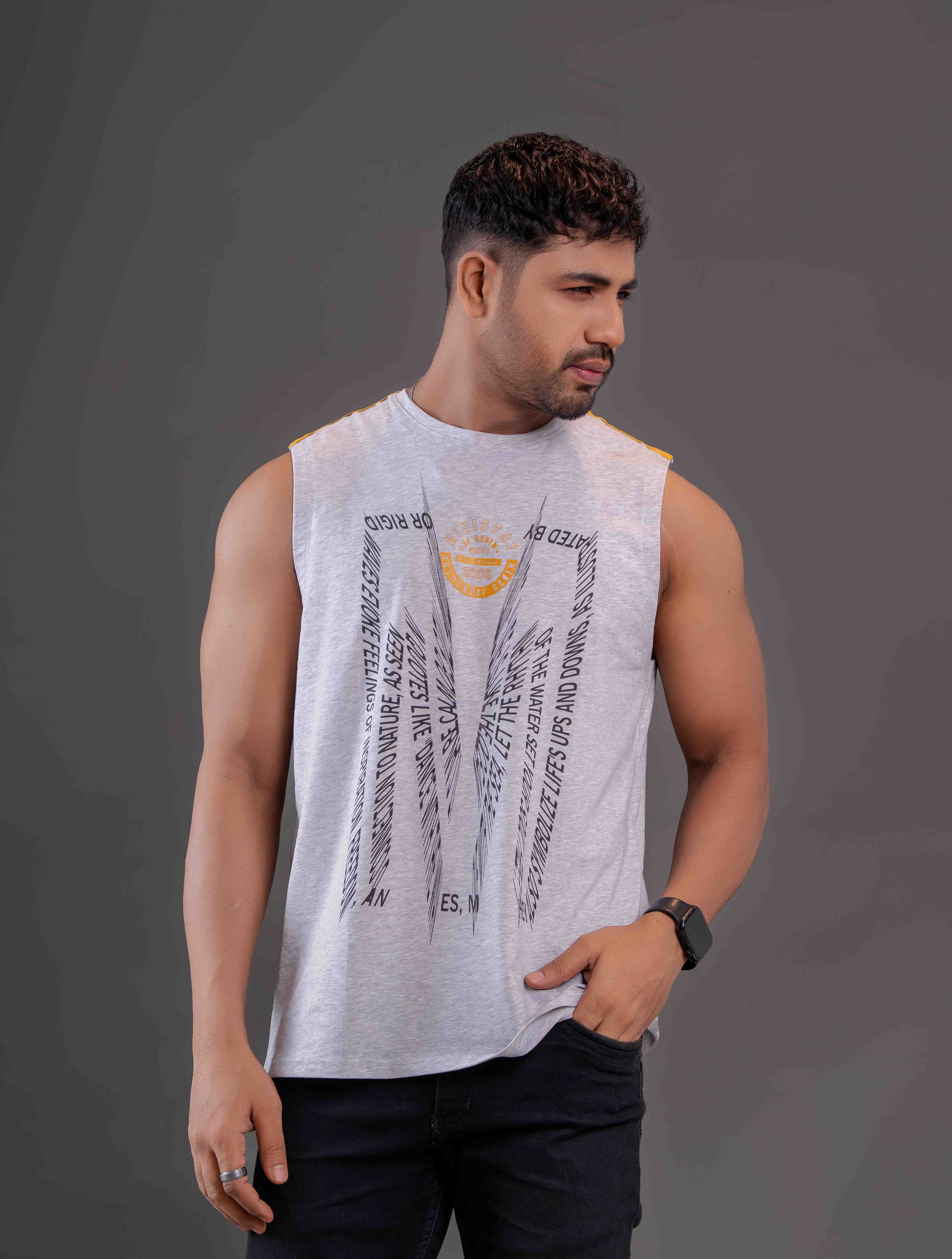 MENS-MAGGIE T-SHIRT